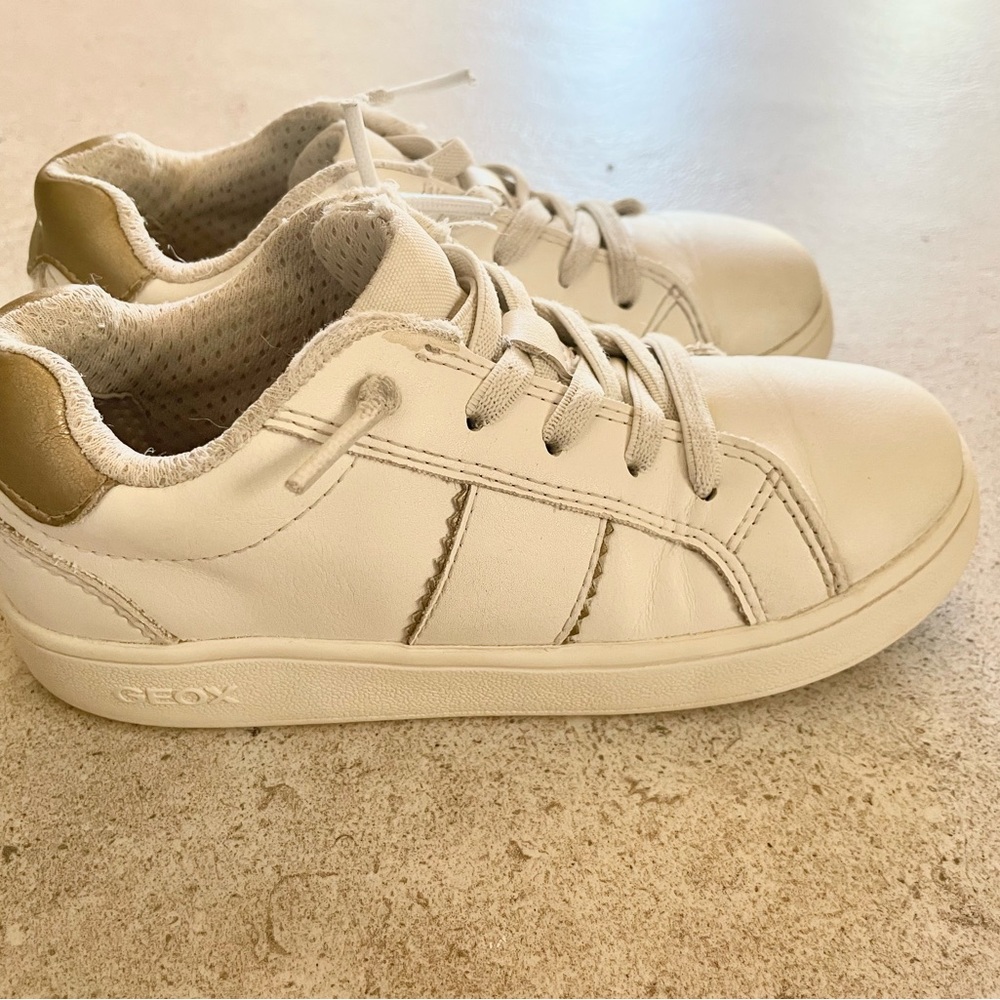 Geox Respira White Shoes Toddler girl (10 1/2)